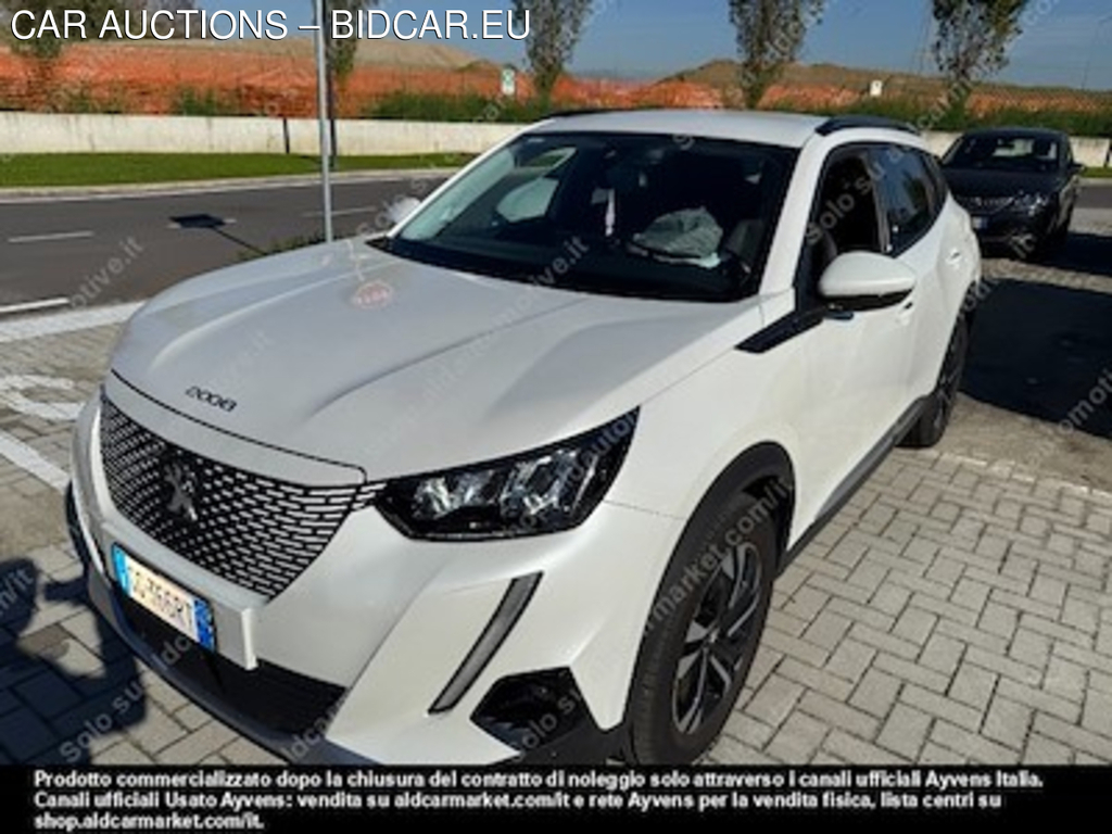 Peugeot 2008 PC E 100kw allure -