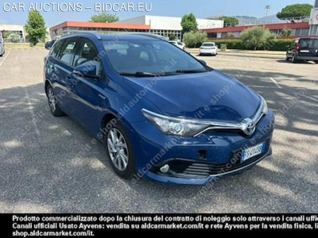 Toyota auris touring sports hybrid business -