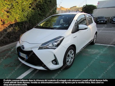 Toyota yaris 1.5 hybrid active hatchback -