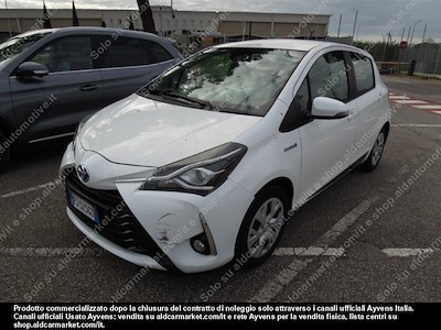Toyota yaris 1.5 hybrid active hatchback -