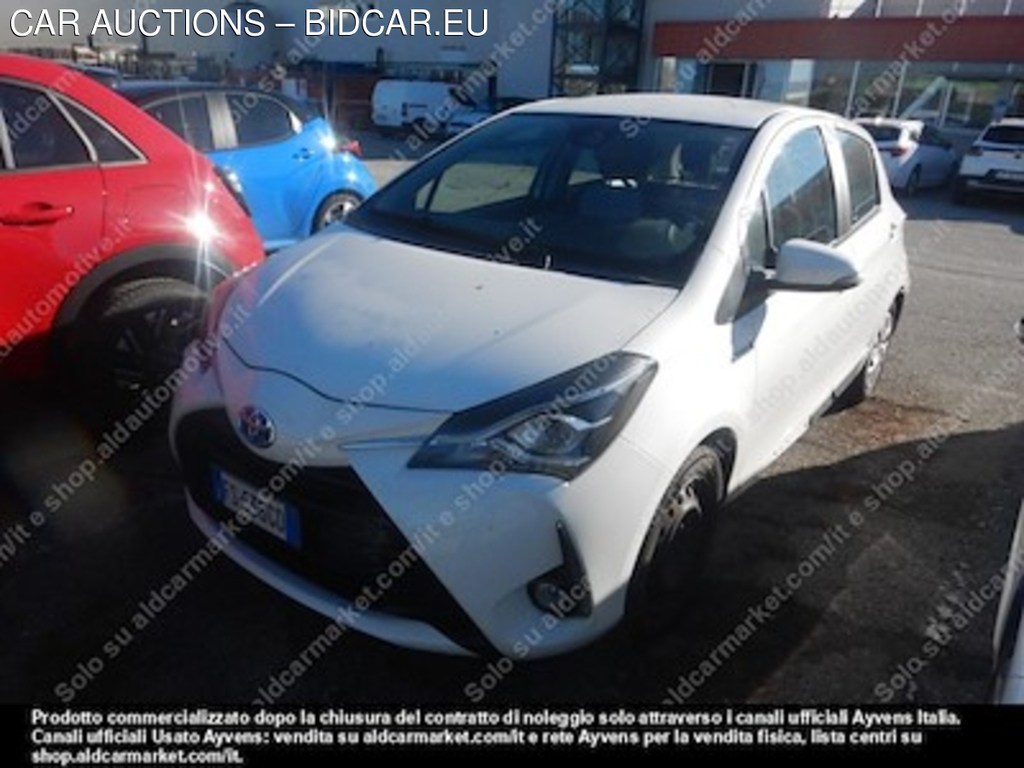 Toyota yaris 1.5 hybrid active hatchback -