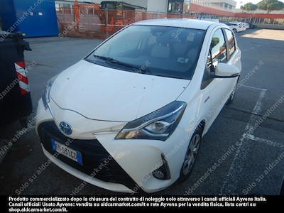Toyota yaris 1.5 hybrid active hatchback -