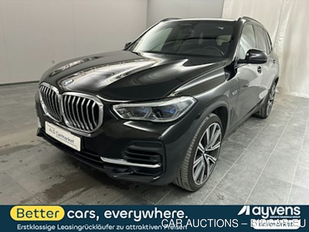 BMW X5 xDrive45e Geschlossen, 5-turig, Automatik, 8-Gang