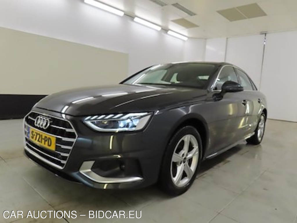 Audi A4 limousine 35 TFSI S tronic Advanced Edition 4d