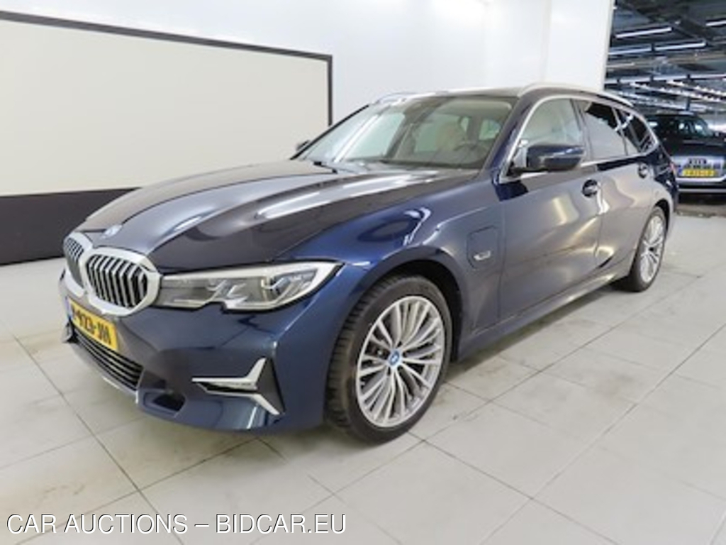 BMW 3 serie touring 320e Business Edition Plus 5d