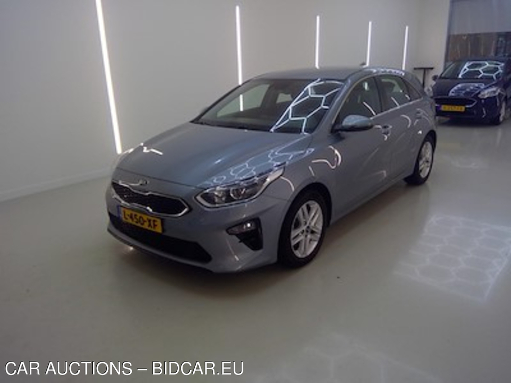 Kia Ceed 1.0 T-GDi DynamicLine 5d
