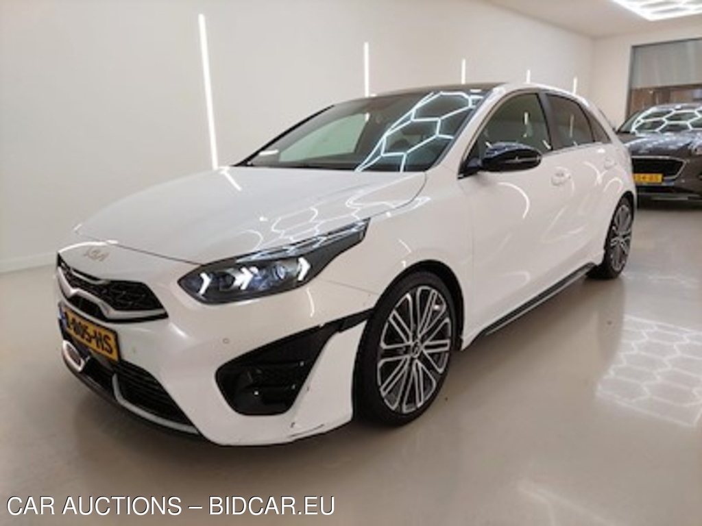 Kia Ceed 1.5 T-GDi DCT GT-PlusLine 5d
