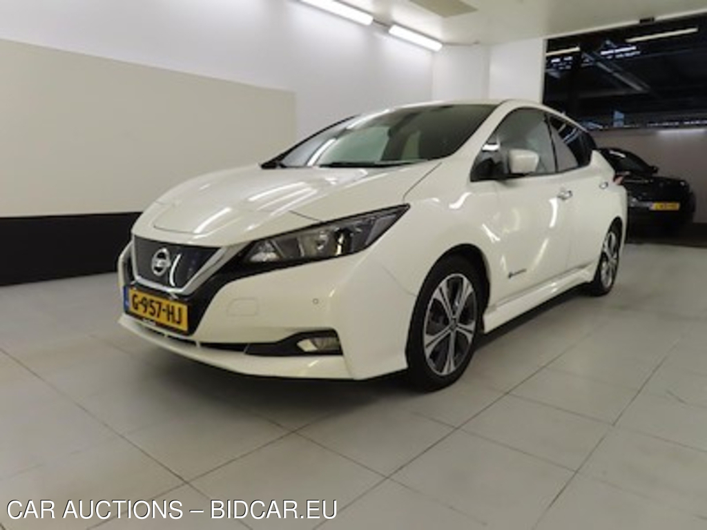 Nissan Leaf N-CONNECTA 40kWh 5d