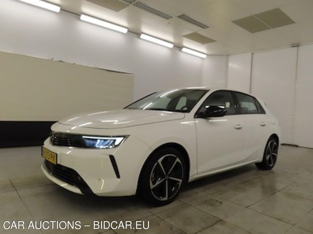 Opel ASTRA 1.6 turbo PHEV 133kW auto Edition 5d