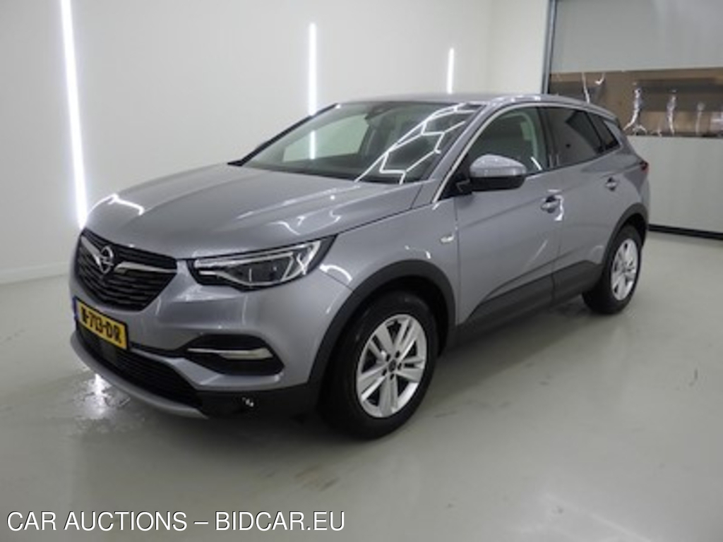 Opel Grandland X 1.2 Turbo S;S 96kW Bus. Elegance Auto 5d
