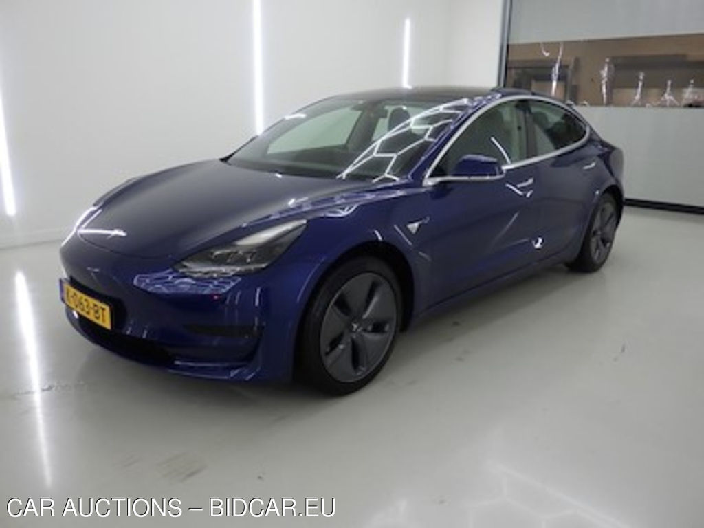 Tesla Model 3 Standard Range Plus RWD