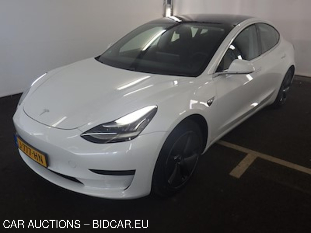 Tesla Model 3 Standard Range Plus RWD 4d
