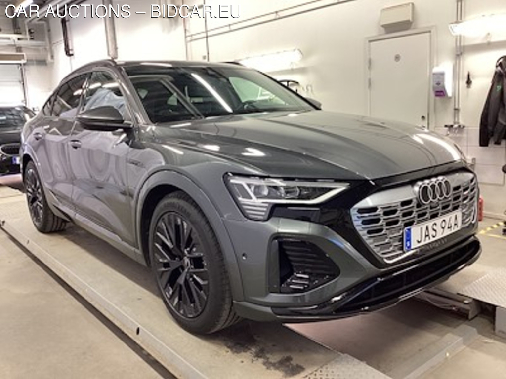Audi Q8 sportback e-tron portback 55 e-tron quattro S-Line Selection Pano Drag