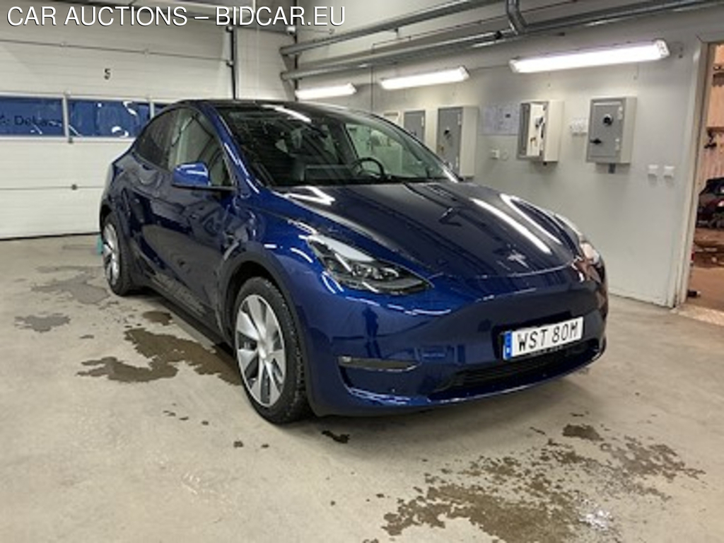 Tesla Model Y Long Range 514hk