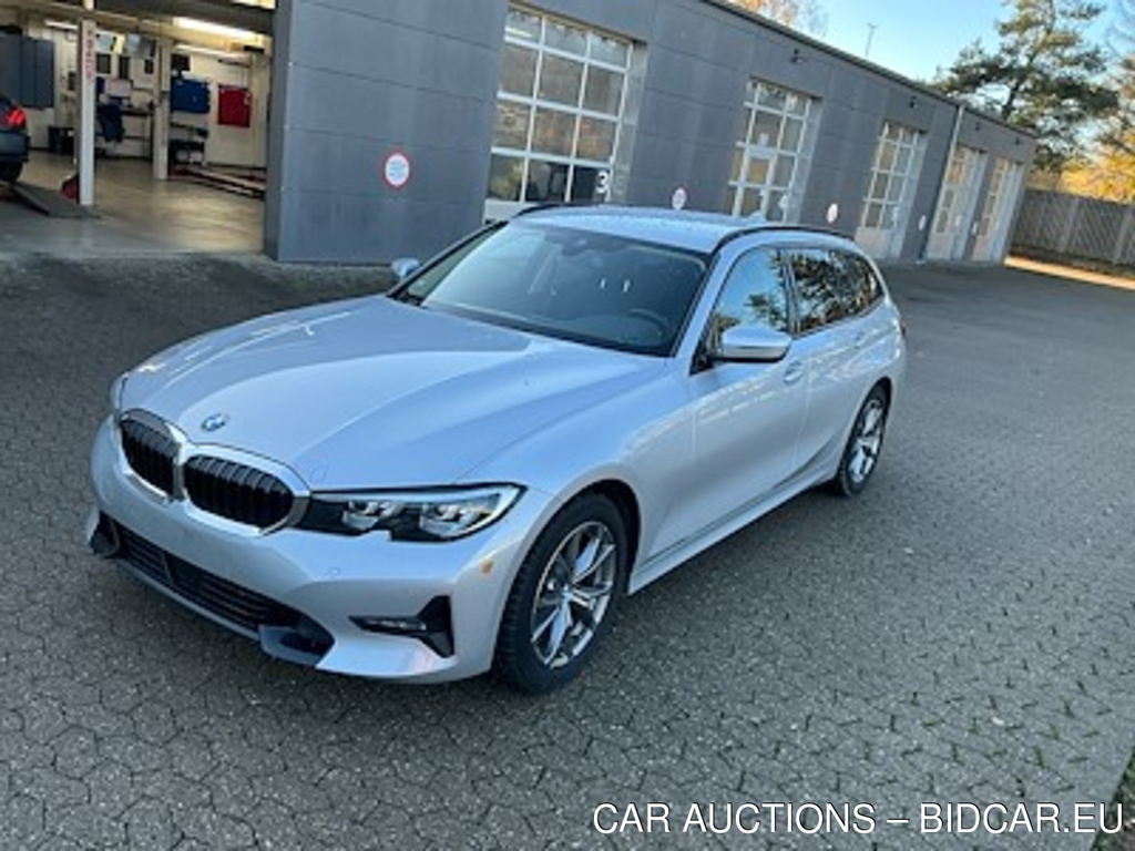BMW 3 serie 2.0 320D F SPORT LINE TOURING AUTO UA!