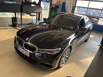 BMW 3 serie 330e M-Sport auto UA!