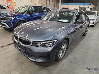 BMW 320e AUT. Advantage, 2021