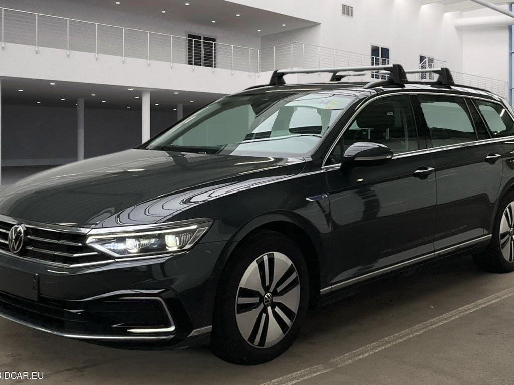 Volkswagen Passat VARIANT 1.4 TSI PLUG-IN-HYBRID DSG GTE, 2021