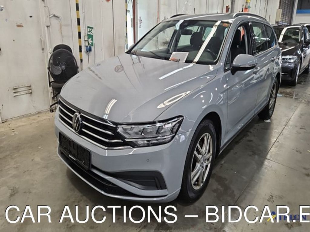Volkswagen Passat VARIANT 2.0 TDI SCR DSG Conceptline, 2022