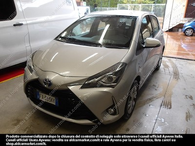 Toyota yaris 1.5 hybrid active my18 -