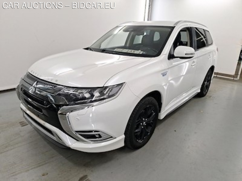 Mitsubishi Outlander - 2019 2.4i 4WD PHEV Business Edition SDA-NAV