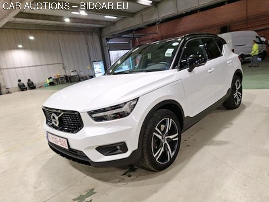 Volvo XC40 1.5 T5 TE PHEV R-Design DCT STOCK