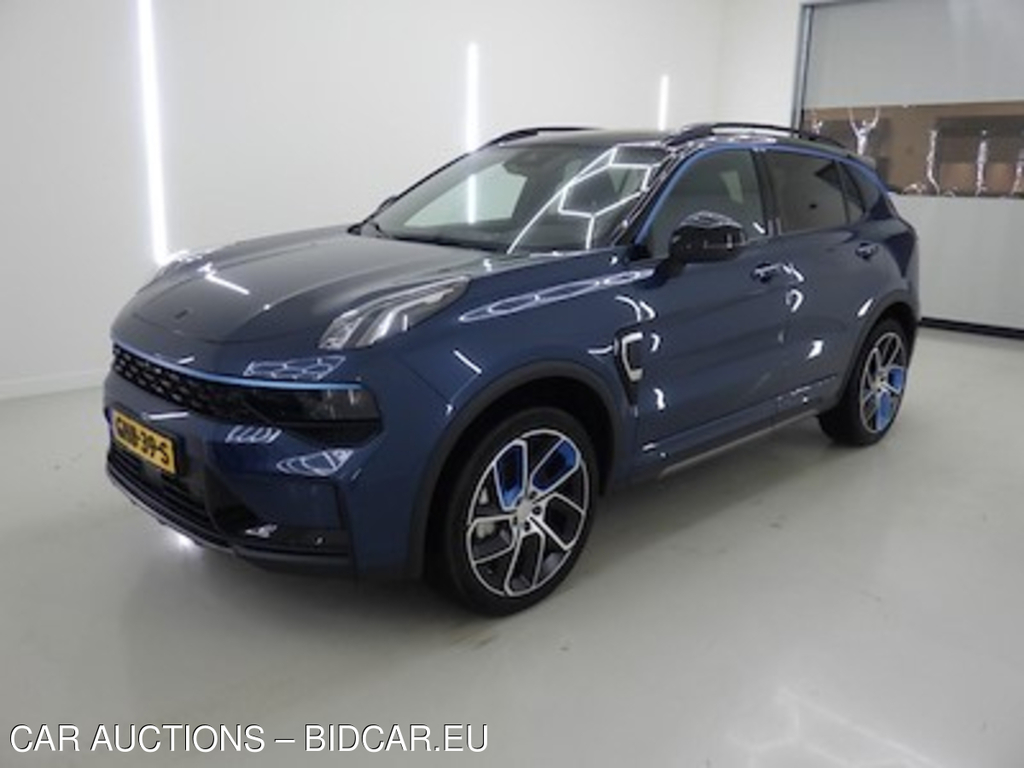 Lynk &amp; Co 01 1.5 192kW PHEV