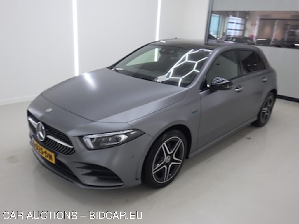 Mercedes-Benz A-klasse A 250 e 8G-DCT Business Sol AMG Limited 5d
