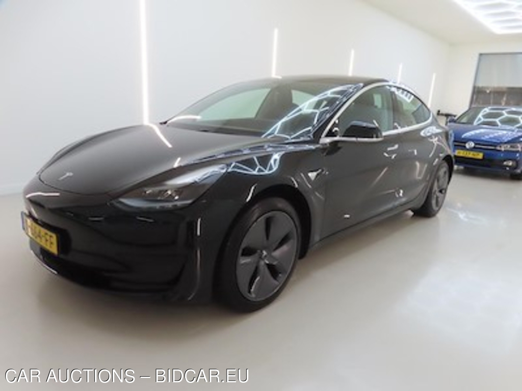 Tesla Model 3 Standard Range Plus RWD 4d