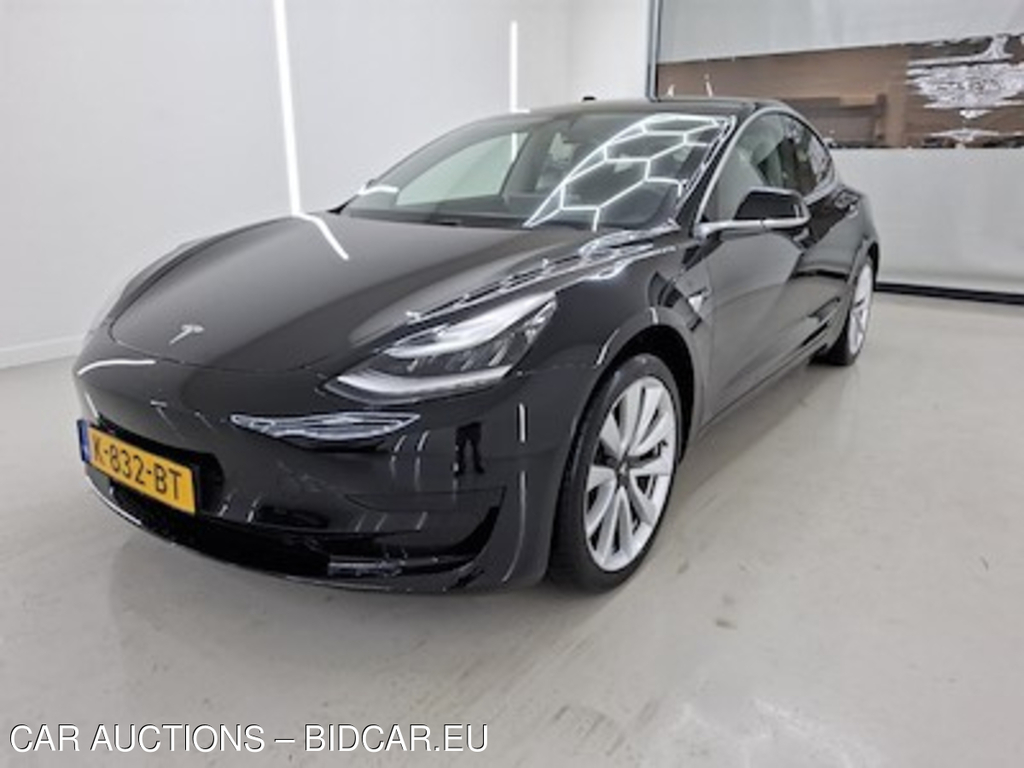 Tesla Model 3 Standard Range Plus RWD 4d
