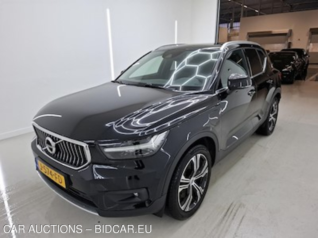 Volvo XC40 T5 Twin Engine Plug-in Hybr Momentum Pro