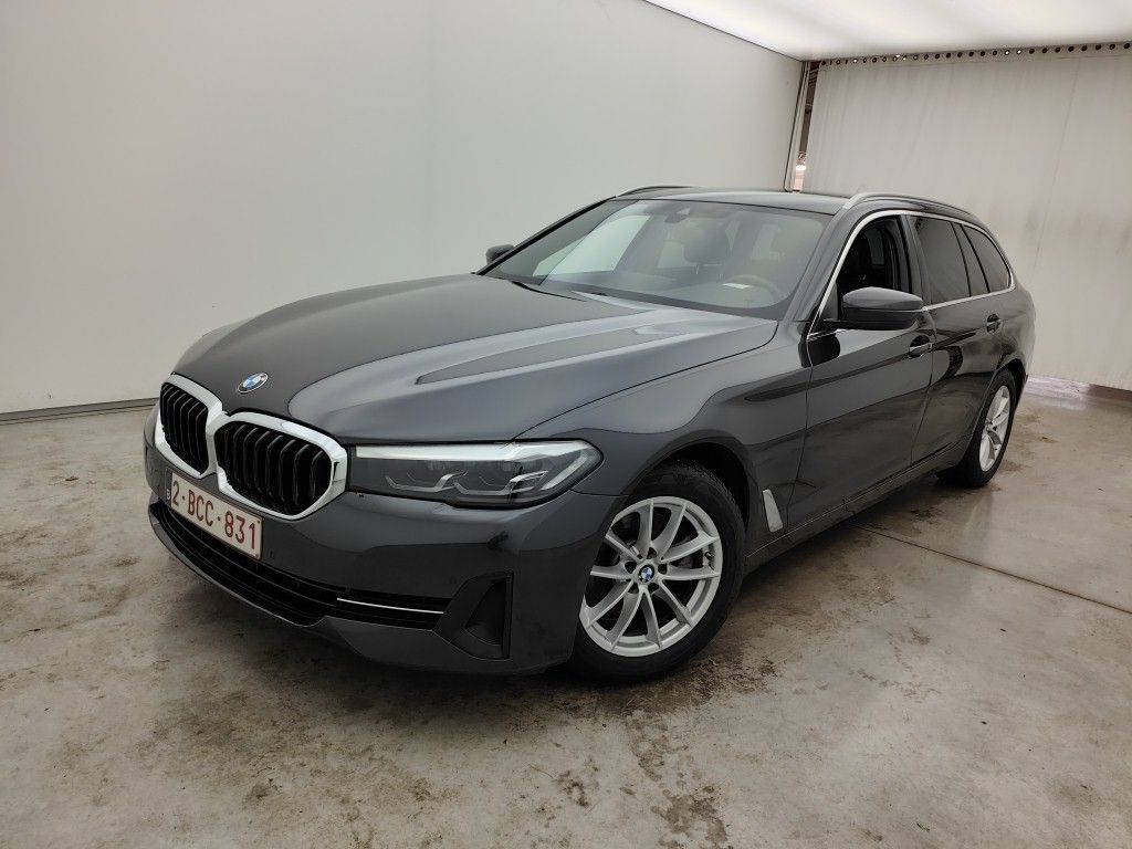 BMW Serie-5-touring REEKS TOURING 518D AUT. (100 KW) 5D, 2021