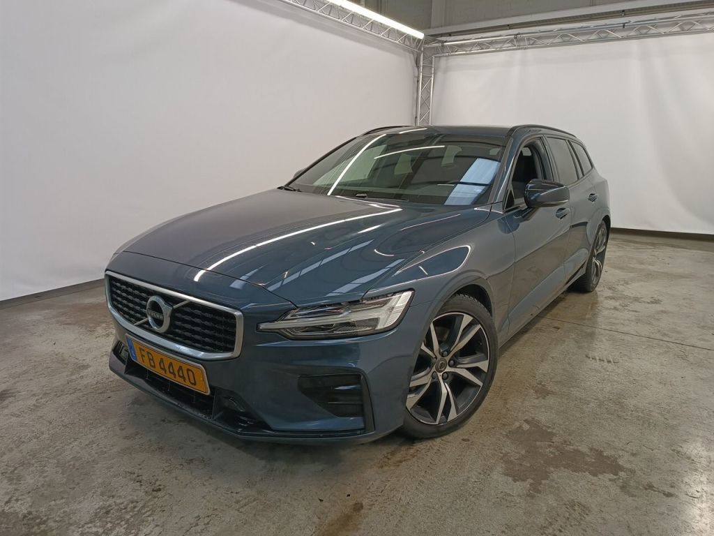 Volvo V60kombi DIESEL - 2018 2.0 D3 150 AWD R-DESIGN GEARTRONIC 5D, 2020