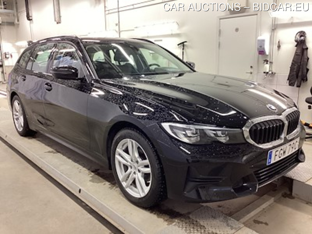 BMW Series 3 320d xDrive Touring 190hk Sport Line