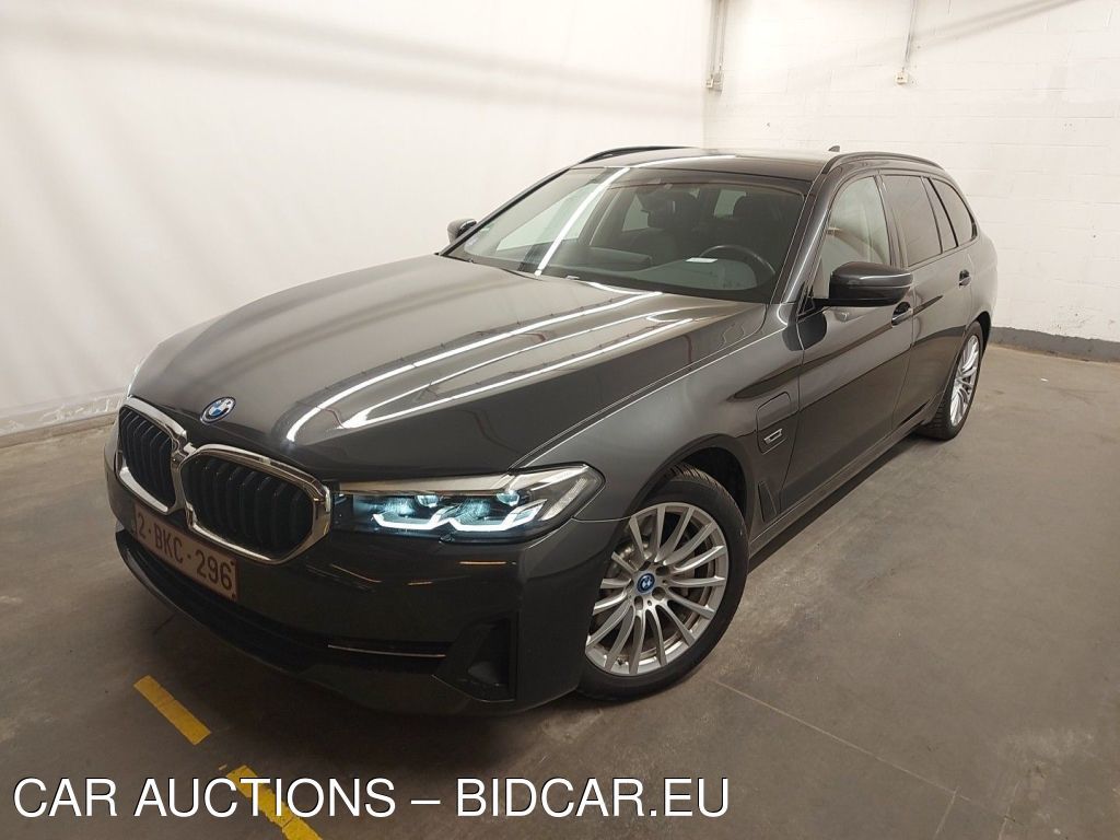 BMW Serie-5-touring REEKS TOURING 520E 150KW 5D, 2021