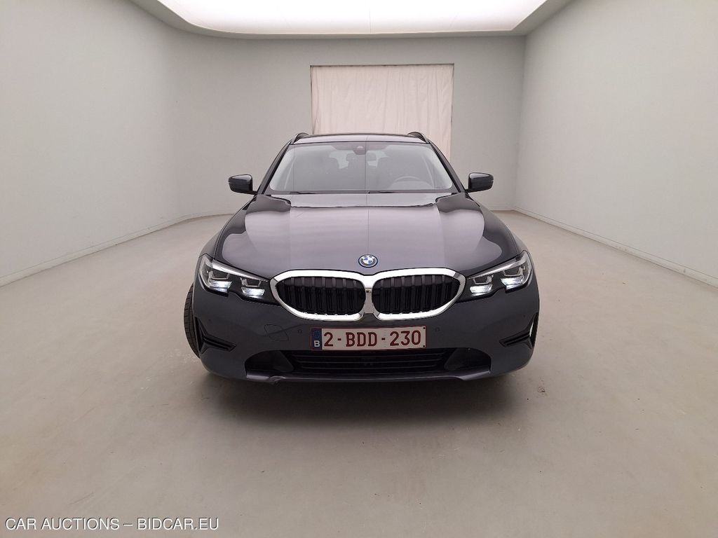 BMW Serie3-touring- TO. 18 PHEV. BMW 3 REEKS TOURING 320E (150 KW) 5D, 2021