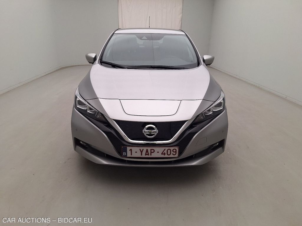 Nissan Leaf 17 BEV. NISSAN LEAF TEKNA 40KWH 5D, 2020