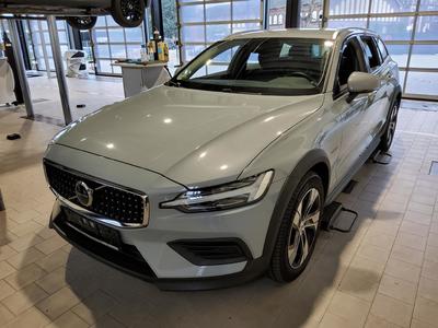Volvo V60 CROSS COUNTRY B4 D AWD Plus, 2023