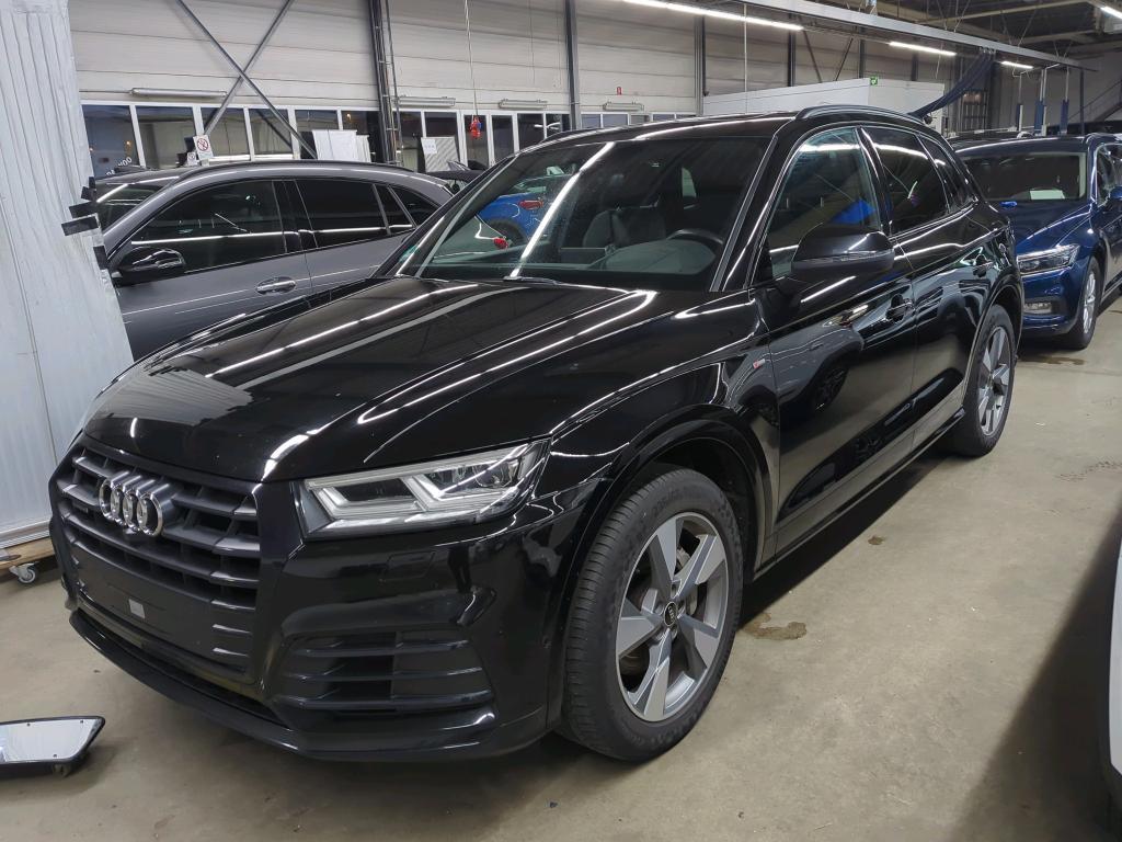 Audi Q5 50 TFSI E QUATTRO S TRONIC sport, 2021