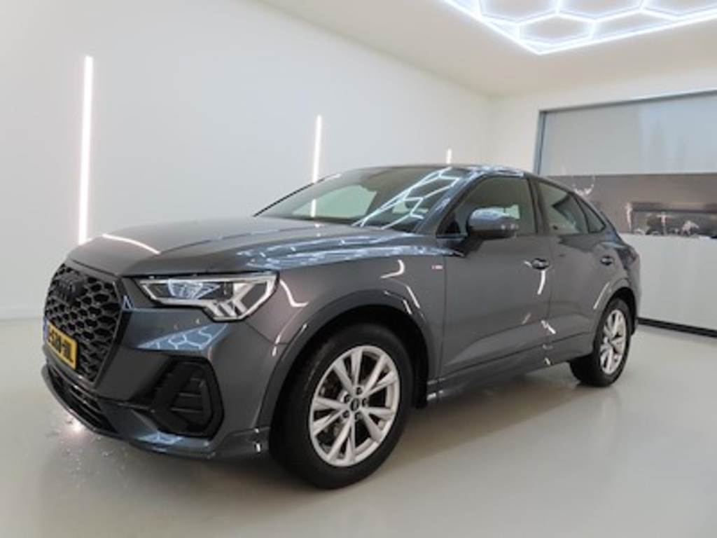 Audi Q3 sportback 35 TDI S tronic S edition 5d