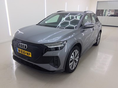 Audi Q4 e-tron 40 e-tron Launch edition Advanced 5d
