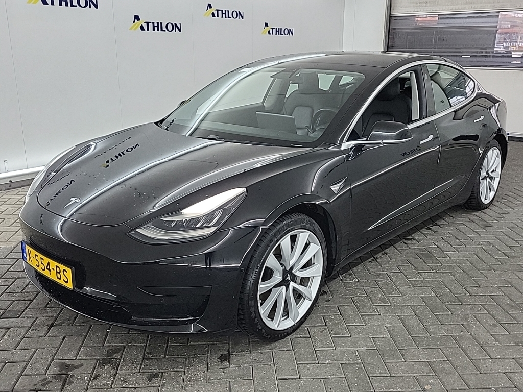 Tesla Model 3 STANDARD RANGE PLUS RWD 4D 225KW, 2020