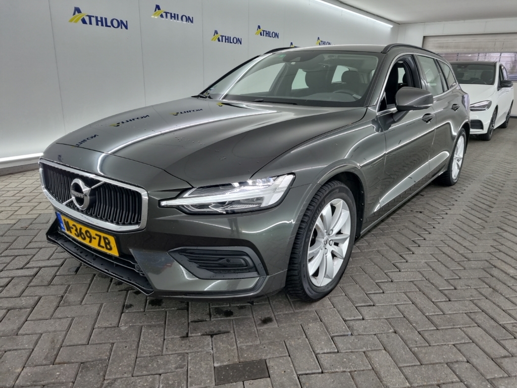 Volvo V60 B3 AUTOMAAT MOMENTUM BUSINESS 5D 120KW, 2022