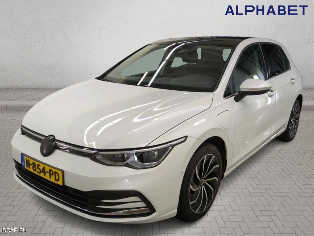 Volkswagen Golf 1.4 e-Hybrid 150kW Style DSG, 2021