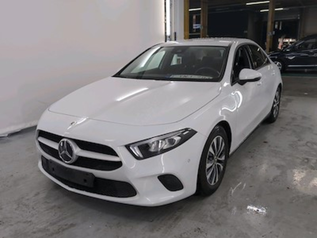 Mercedes-Benz Class A sedan diesel v177 A 180 d Business Solution