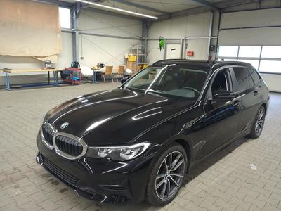 BMW 318D TOURING, 2022