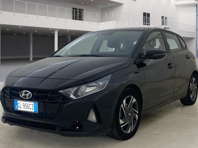 Hyundai i20 1.2 mpi Connectline, 2022