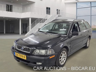 Volvo V40 1.6 EUROPA PRESTIGE, 2003