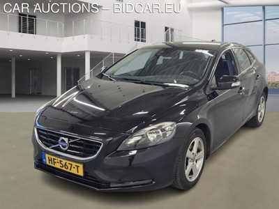 Volvo V40 1.6 D2 MOMENTUM, 2014