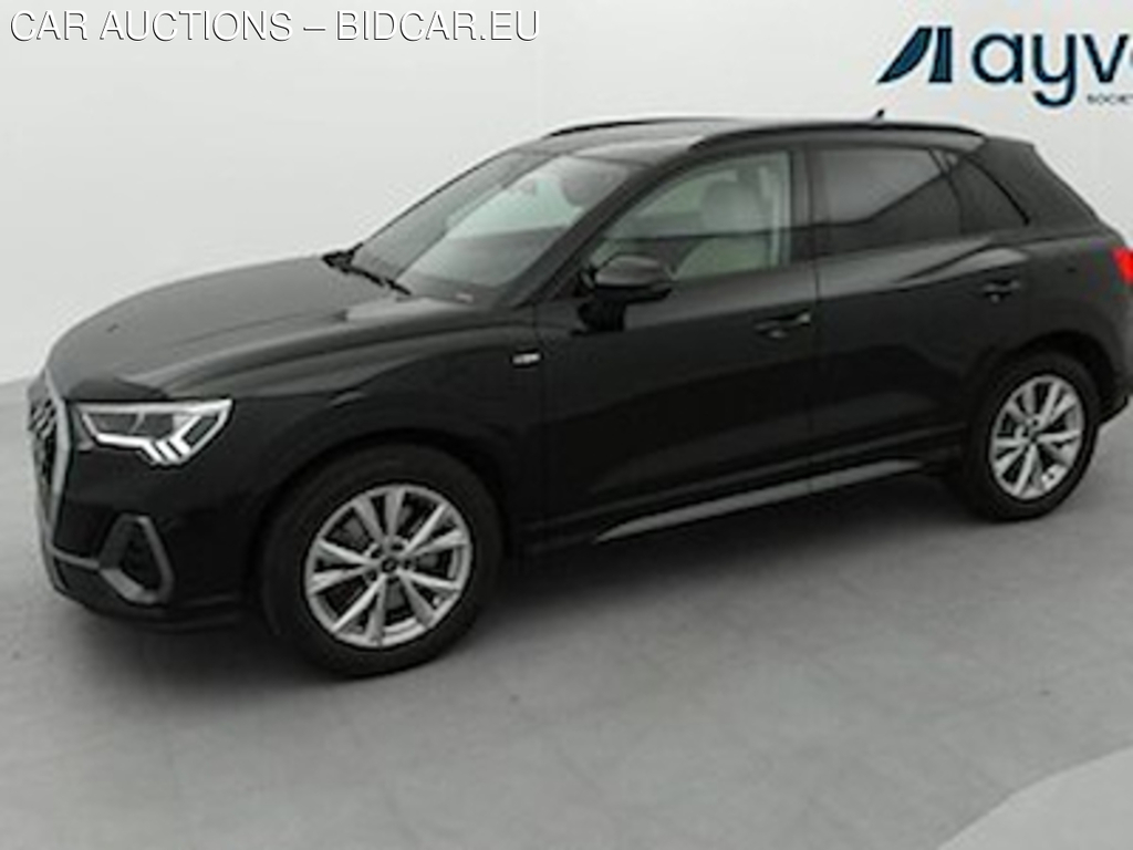 Audi Q3 45tfsi-e s-line phev 150 CV Premium Pack, Toit Pano, Comfort Key, Camera 360, ACC